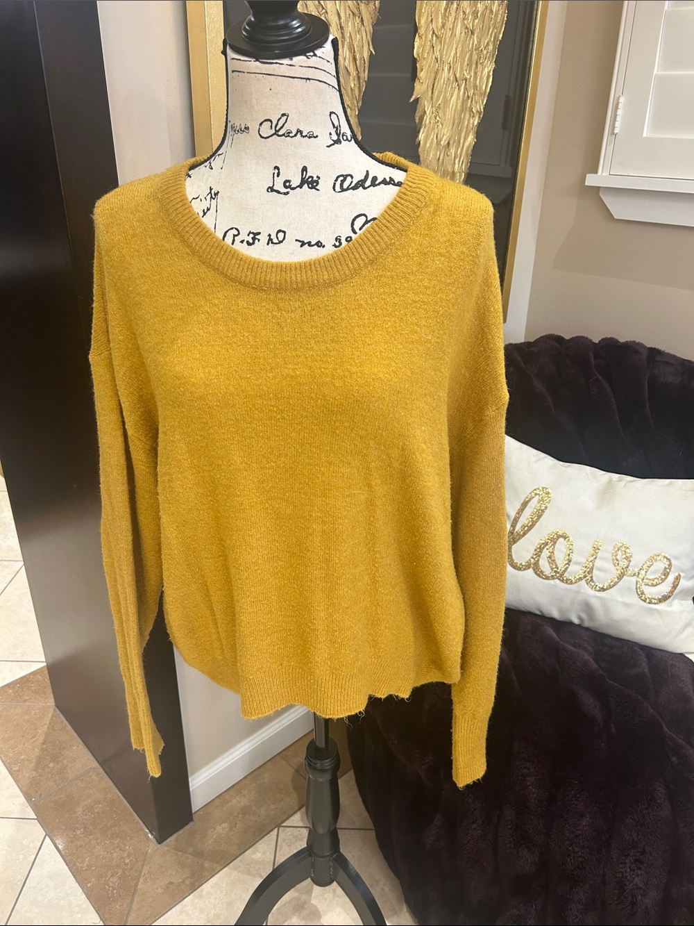 Express Mustard Crewneck Sweater - Golden Yellow Knit